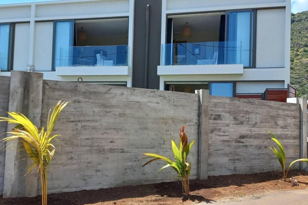 Bois Mapou Self Catering Apartments Unit 201 Riviere Noire Exterior photo